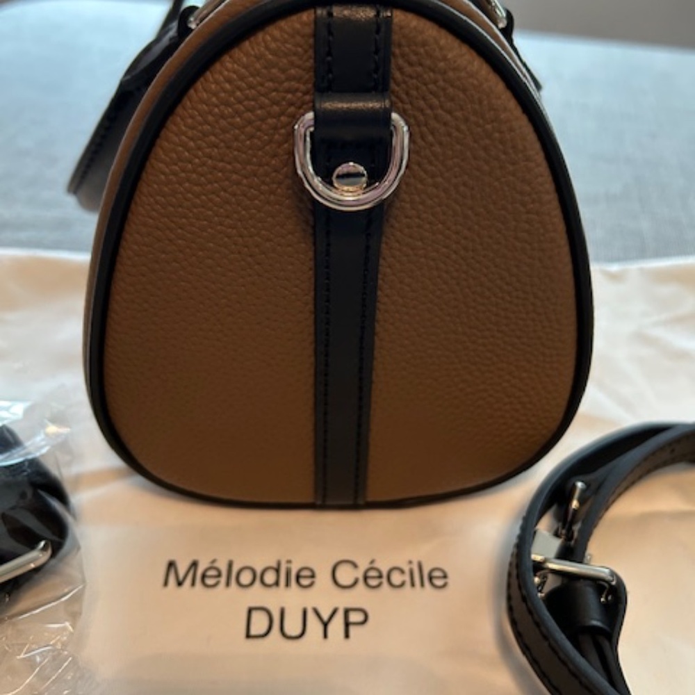 DUYP Mini Boston Bag Khaki in Excellent Condition - Like New - Picture 4 of 7